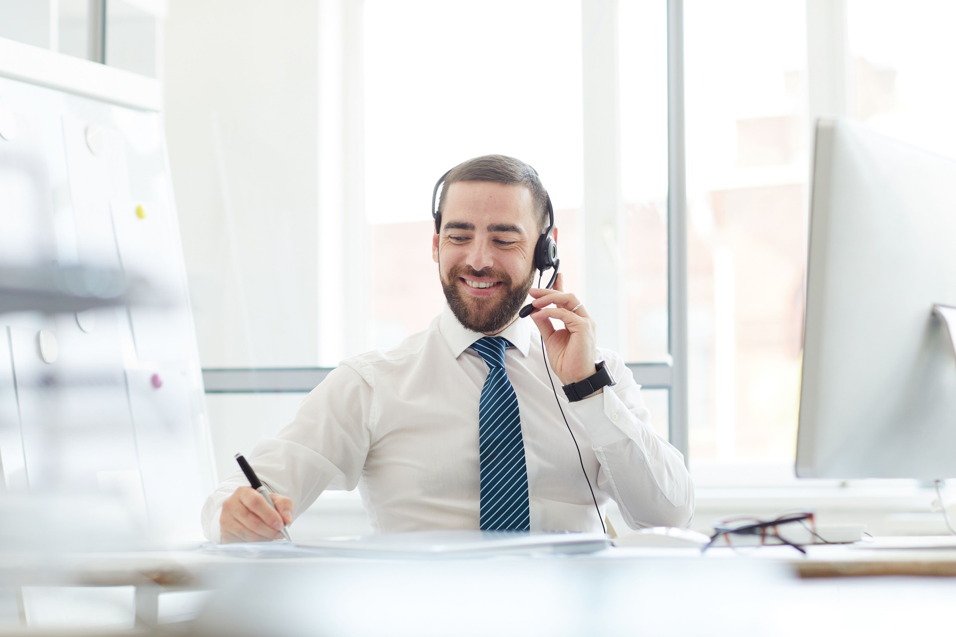 Call center agent at work